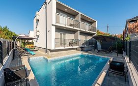 Apartmani Diva